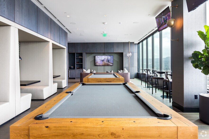 More Photos Of 385 14th St, Oakland Apartments For Lease