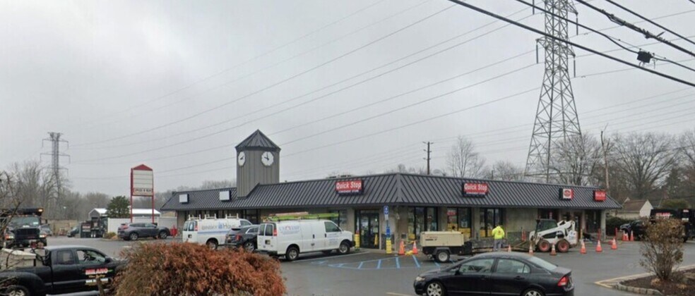Primary Photo Of 940 Inman Ave, Edison Freestanding For Lease