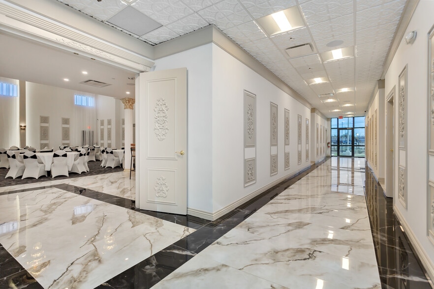 More Photos Of 10841 Composite Dr, Dallas Lodge Meeting Hall For Sale