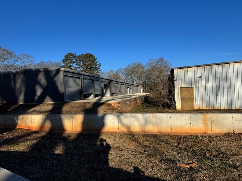 More Photos Of 8665 Maysville Rd, Maysville Self Storage For Sale