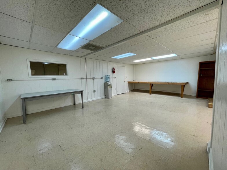 More Photos Of 821 Main St, El Cajon Office For Lease