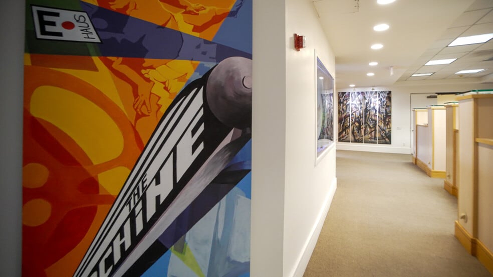 More Photos Of 8840 Wilshire Blvd, Beverly Hills Office For Lease