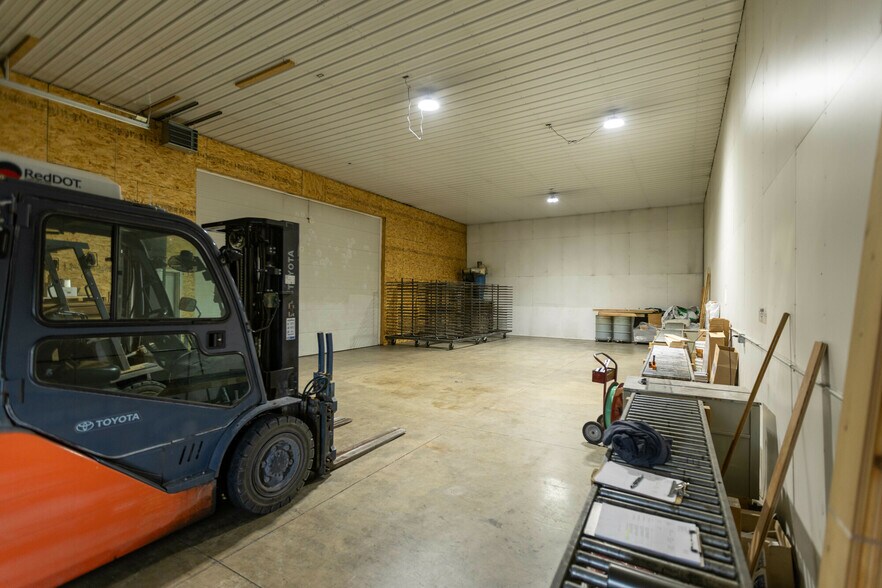 More Photos Of 2870 Gold Creek Rd, Gold Creek Industrial For Sale
