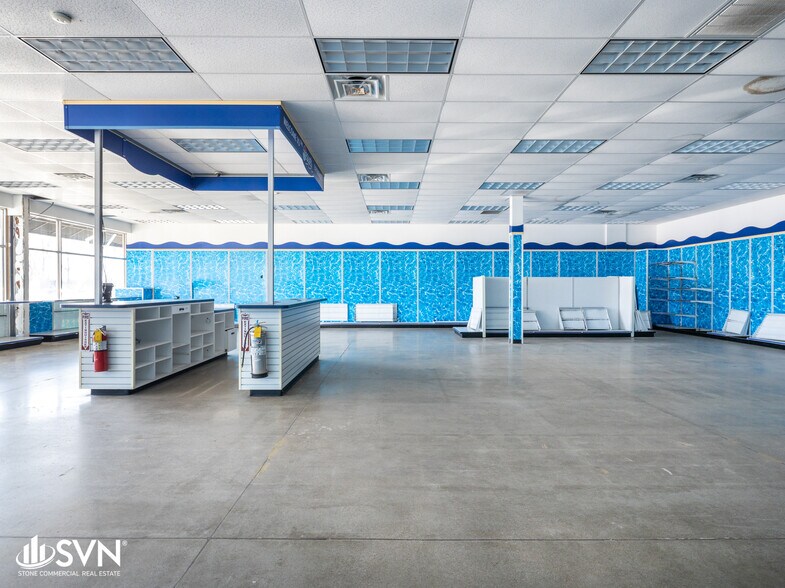 More Photos Of 100-112 Osbourne Way, Georgetown Unknown For Lease