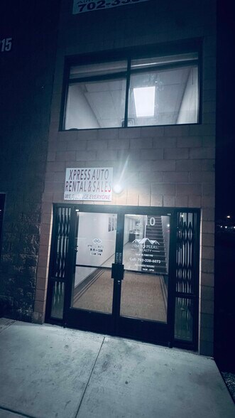 More Photos Of 6015 S Rainbow Blvd, Las Vegas Storefront Retail Office For Sale