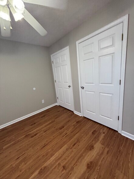 More Photos Of 2820 Plymouth Rd, Johnson City Apartments For Sale