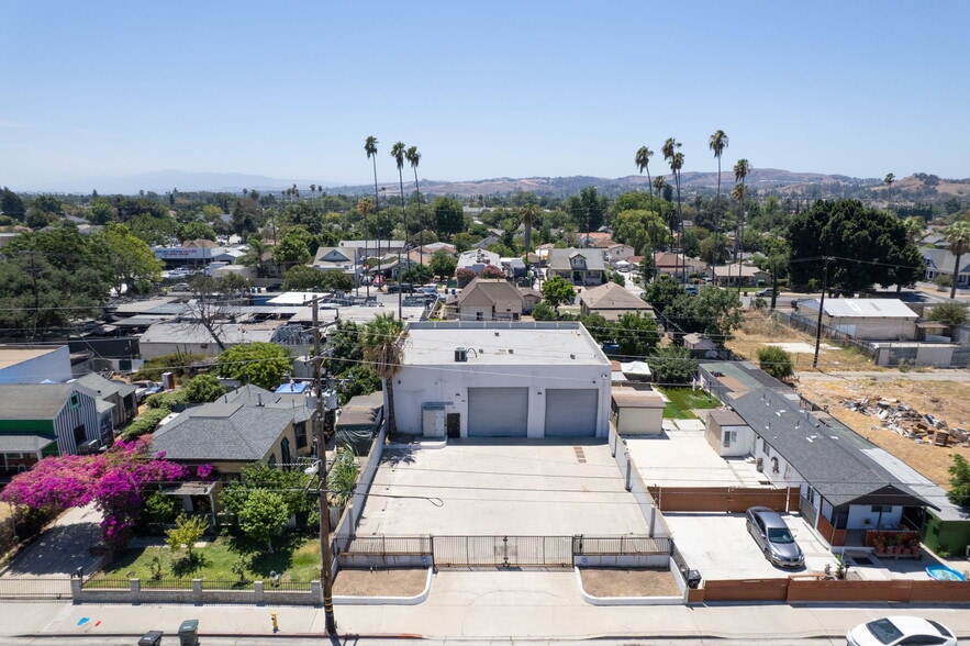 More Photos Of 960 W 1st St, Pomona Warehouse For Sale