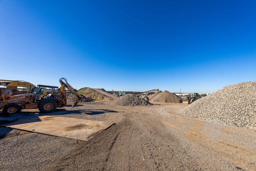 More Photos Of 5753 Siempre Viva Rd, San Diego Land For Sale