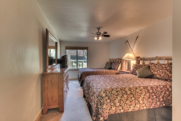 More Photos Of 4192 Hwy 9, Breckenridge Hotel For Sale