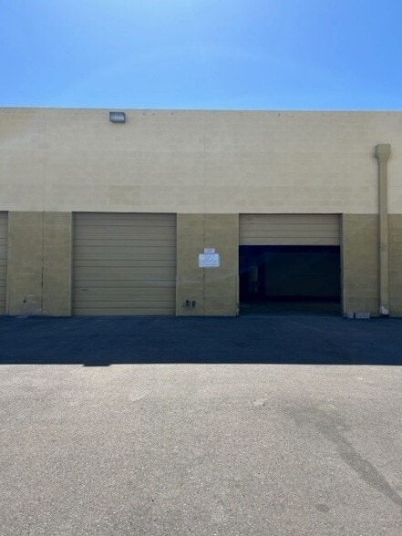 More Photos Of 5511 N 51st Ave, Glendale Unknown For Lease