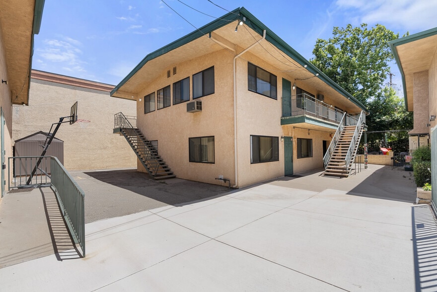 More Photos Of 25222 Wiley Canyon Rd, Santa Clarita Specialty For Sale