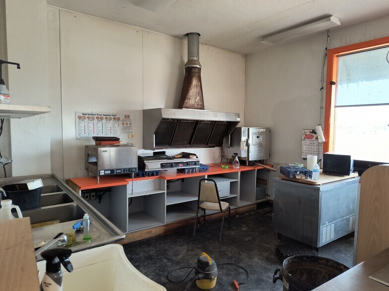 More Photos Of 420 N Main St, Otis Freestanding For Sale