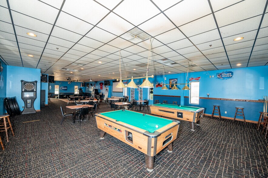 More Photos Of 1849 Gardner Ln NW, Corydon Sports And Entertainment For Sale