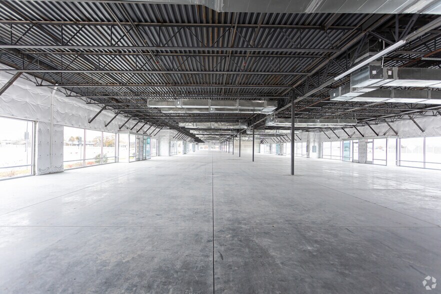 More Photos Of Interstate 215 at 2700 West, Salt Lake City Unknown For Lease