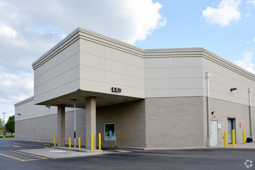 More Photos Of 1776 Seymour Ave, Cincinnati Drugstore For Sale