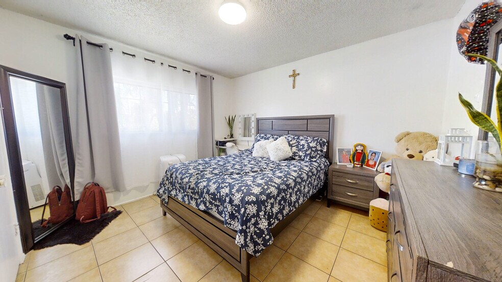 More Photos Of 13226 Paxton St, Pacoima Apartments For Sale