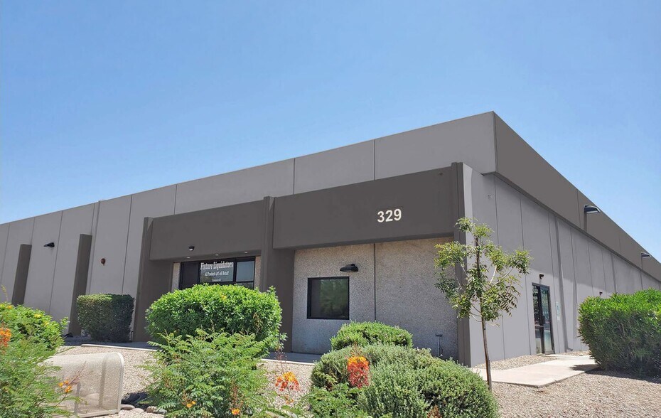 Primary Photo Of 329 S Rockford Dr, Tempe Warehouse For Lease