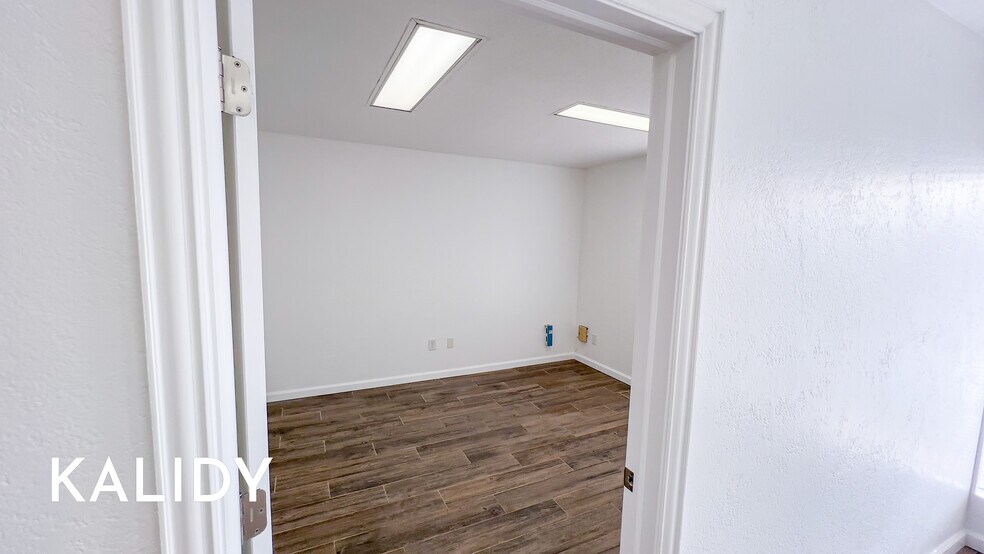 More Photos Of 5900-5912 W Hefner Rd, Oklahoma City Office For Lease