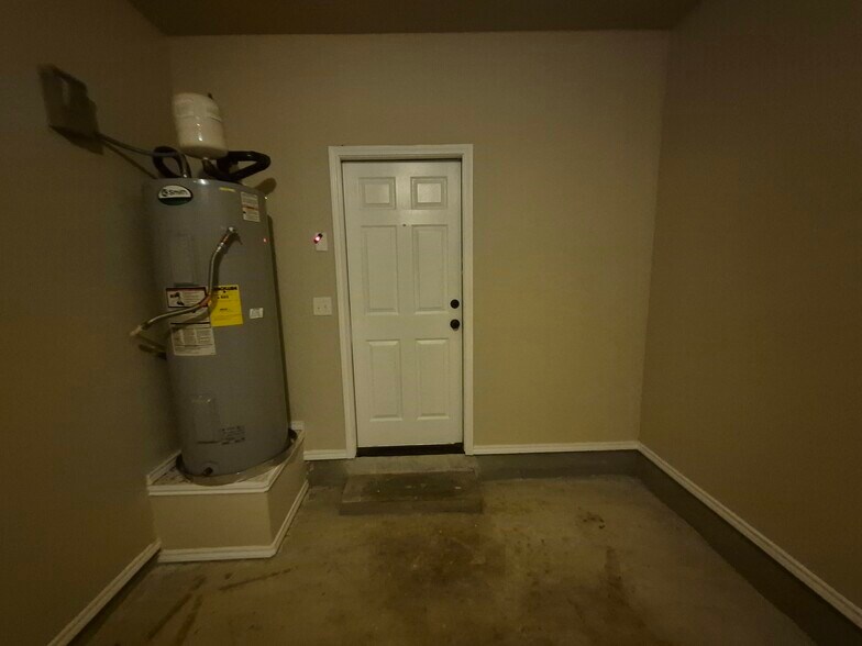 More Photos Of 8710 Vista de Nubes, Converse Apartments For Sale