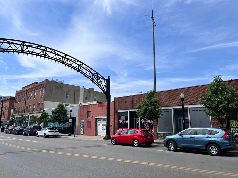 More Photos Of 1241 N High St, Columbus Storefront Retail Office For Lease