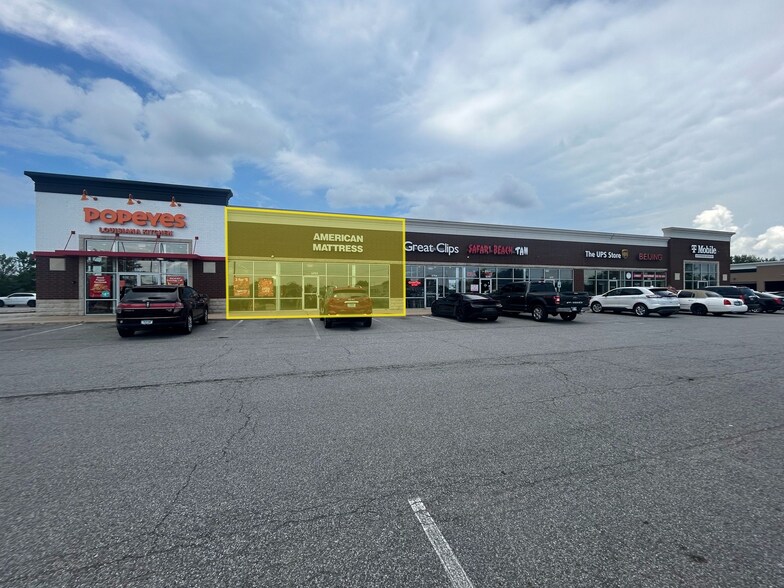 More Photos Of 6200-6220 US Highway 6, Portage Storefront For Lease