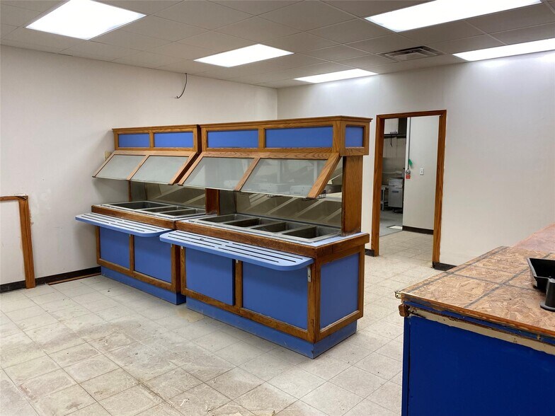 More Photos Of 2099 Highway 532, Dubberly Service Station For Sale