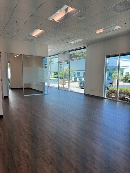 More Photos Of 559 Clyde Ave, Mountain View Research And Development For Lease