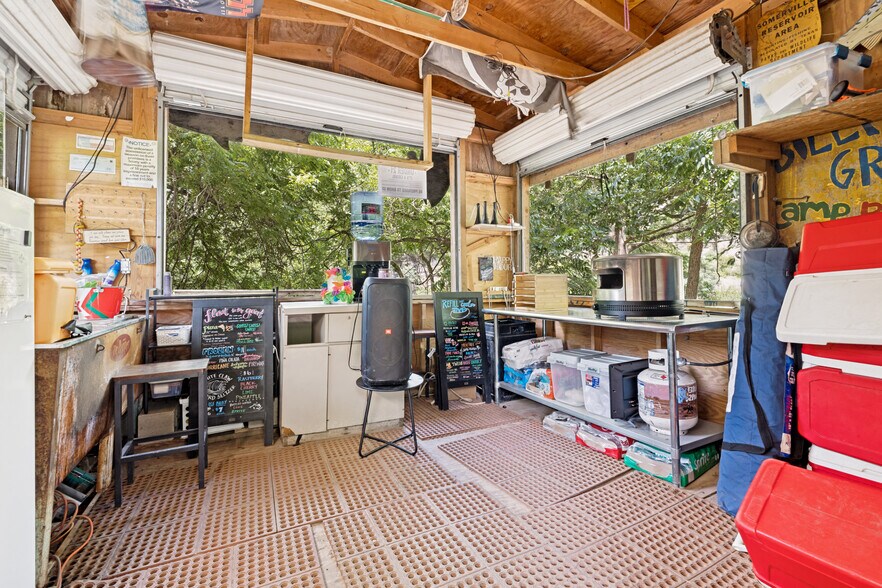 More Photos Of 8570 River Rd, New Braunfels Hospitality For Sale