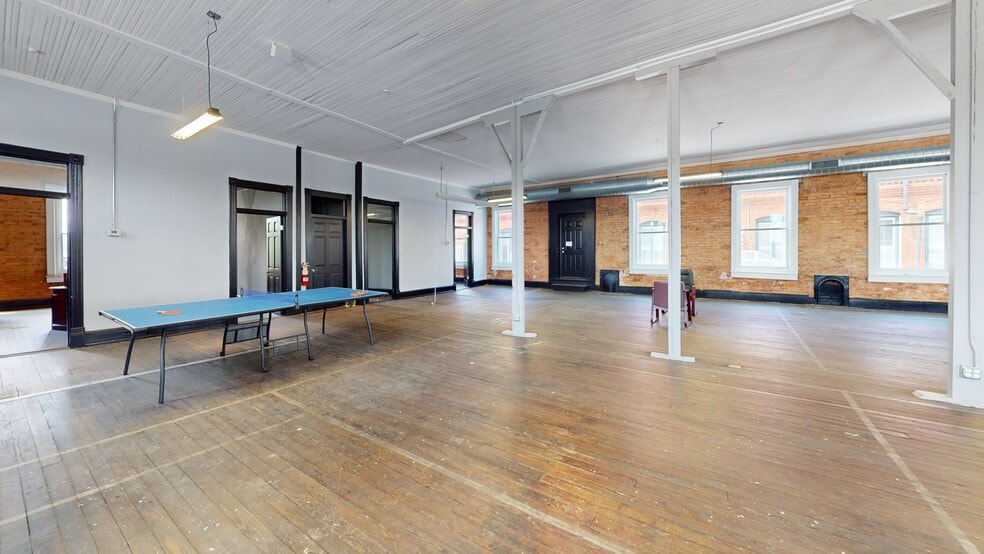 More Photos Of 110 N Broad St, Monroe Storefront Retail Office For Sale