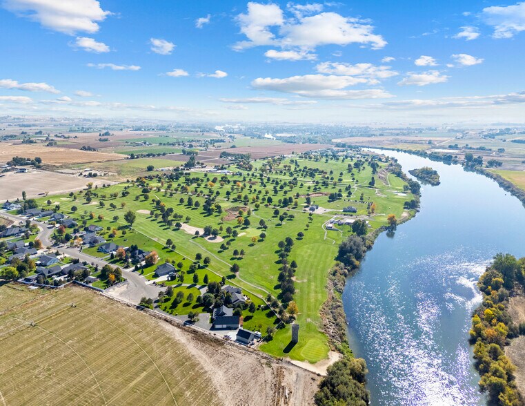 More Photos Of 18539 Fish Rd, Wilder Golf Course Driving Range For Sale