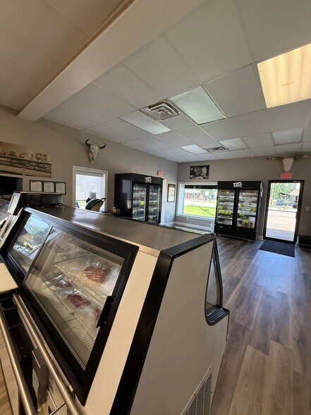 More Photos Of 3520 Nederland Ave, Nederland Restaurant For Sale
