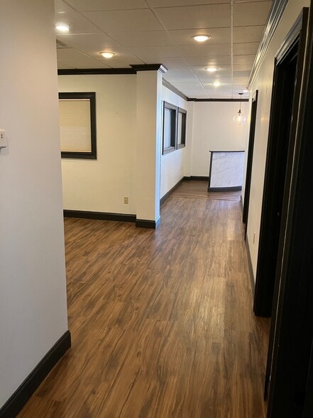 More Photos Of 309 N Market St, Chattanooga Loft Creative Space For Lease