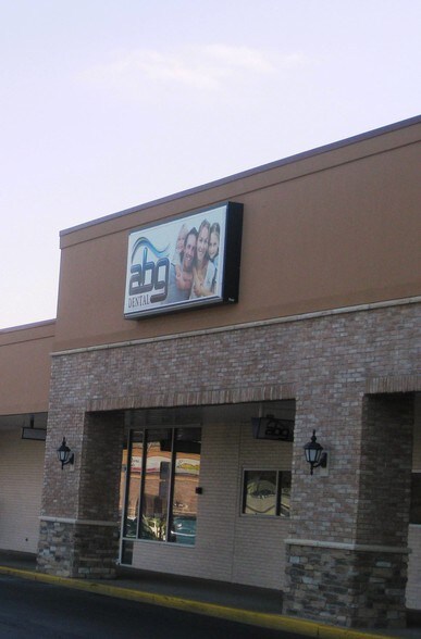 More Photos Of 500-740 W Lincoln Ave, Goshen Unknown For Lease