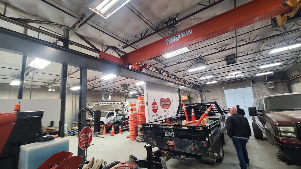 More Photos Of 4268-4272 W Nike Dr, West Jordan Distribution For Lease