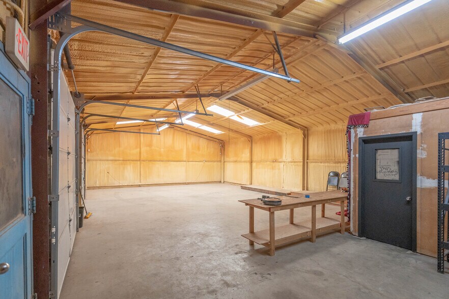 More Photos Of 515 42nd St, Odessa Freestanding For Sale