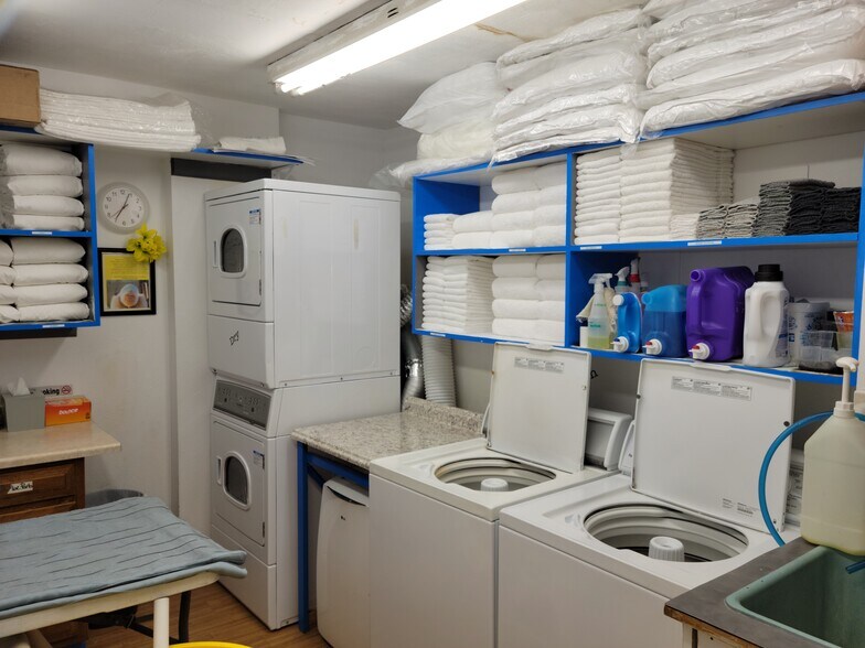 More Photos Of 2105 E Platte Ave, Colorado Springs Hotel For Sale