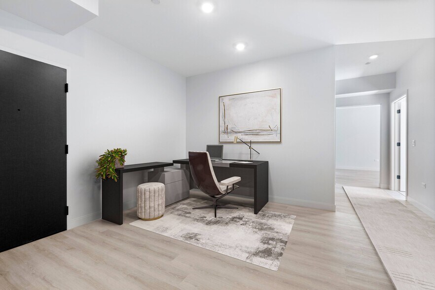 More Photos Of 4501 N Sheridan Rd, Chicago Apartments For Lease