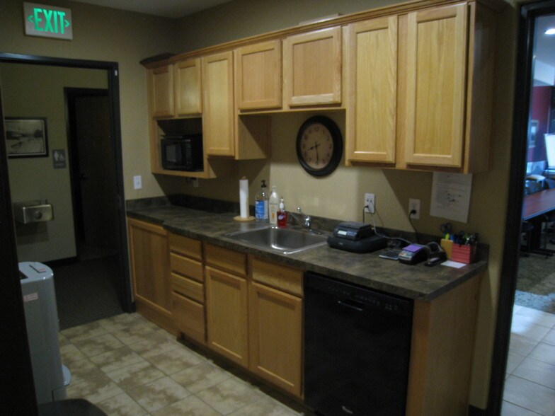 More Photos Of 287 E Fountain Blvd, Colorado Springs Medical For Sale