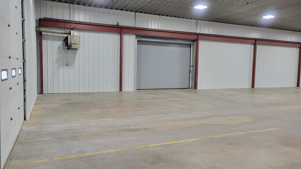 More Photos Of Suite 3 1751 12th Avenue, Columbus Industrial For Lease