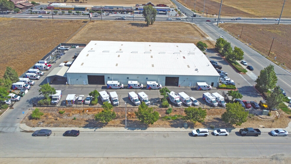 More Photos Of 26035 Palomar Rd, Menifee Warehouse For Lease