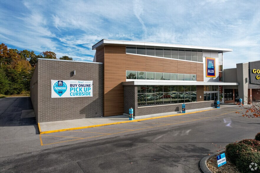 More Photos Of 5510 Highway 153, Hixson Unknown For Lease