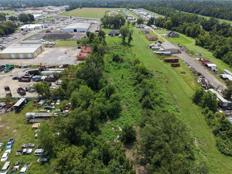 More Photos Of 945 Lyons Dr, La Place Land For Sale