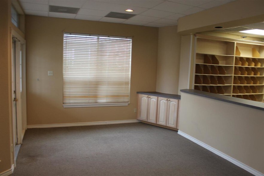 More Photos Of 6407 Colleyville Blvd, Colleyville Medical For Lease