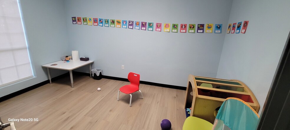 More Photos Of 1100 E Southlake Blvd, Southlake Medical For Lease