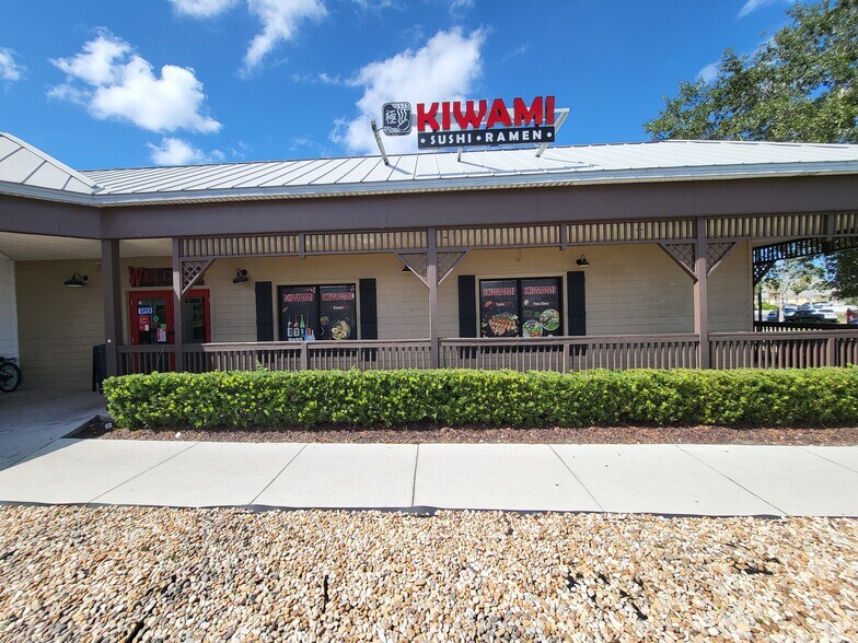 More Photos Of 4233 Tamiami Trl, Port Charlotte Freestanding For Sale