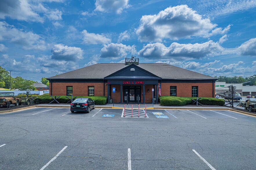 More Photos Of 9045 Hickory Flat Hwy, Woodstock Bank For Sale