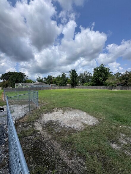 More Photos Of 361 Elm st, La Place Land For Sale