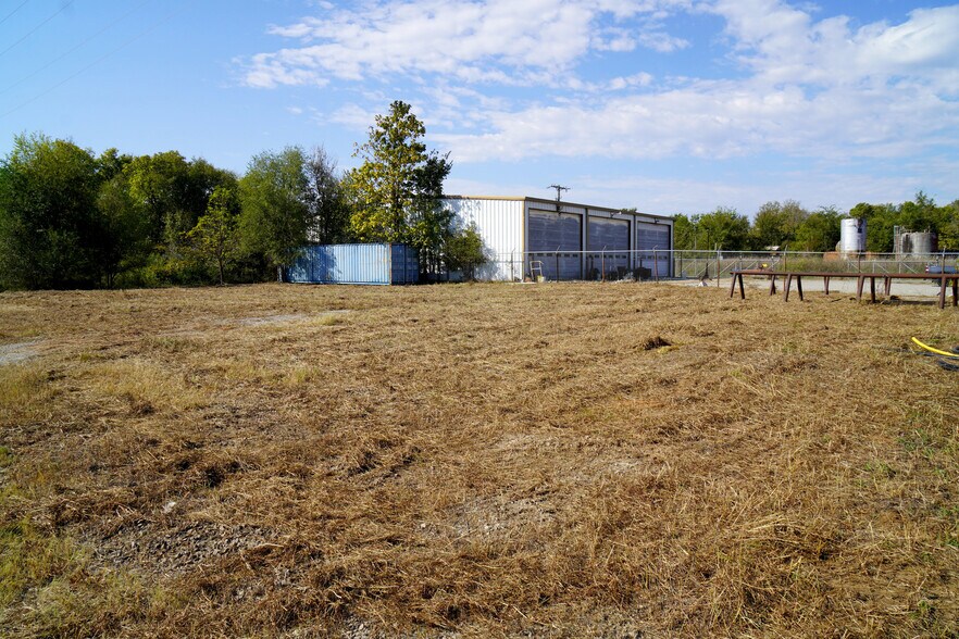 More Photos Of 501 Maple st, Drumright Flex For Sale