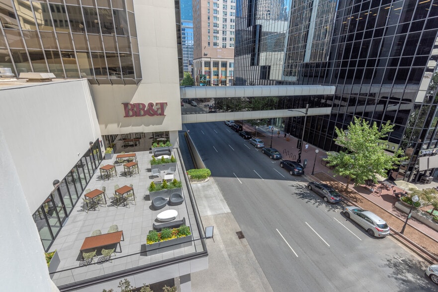 More Photos Of 200 S College St, Charlotte Office For Lease