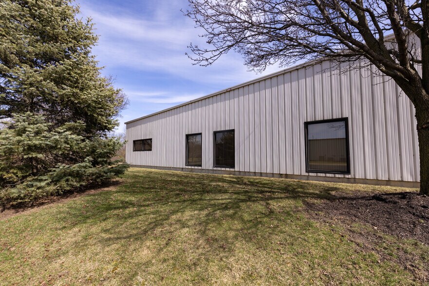 More Photos Of 4132 Elida Rd, Lima Medical For Sale